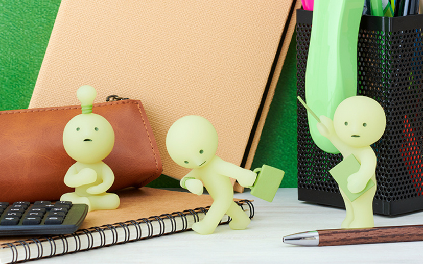 SMISKI @ Work Series - Charming Desk Buddy