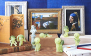 SMISKI Museum Series - Sweet Display Buddy